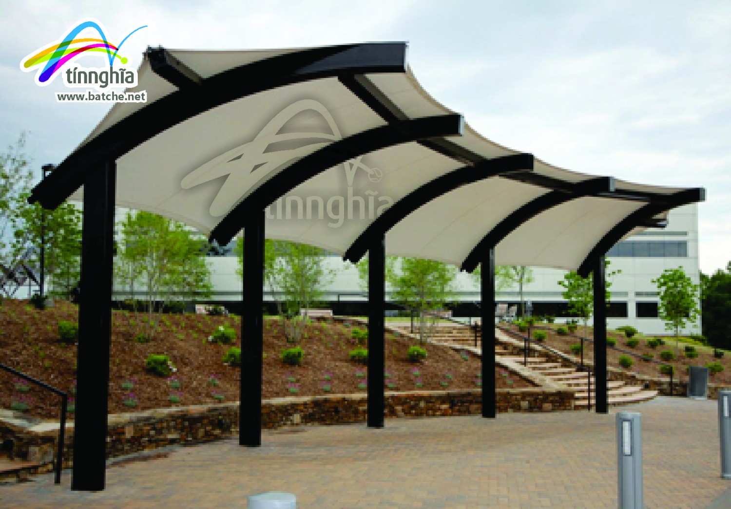 Shade Sails for Area Around Tennis Court